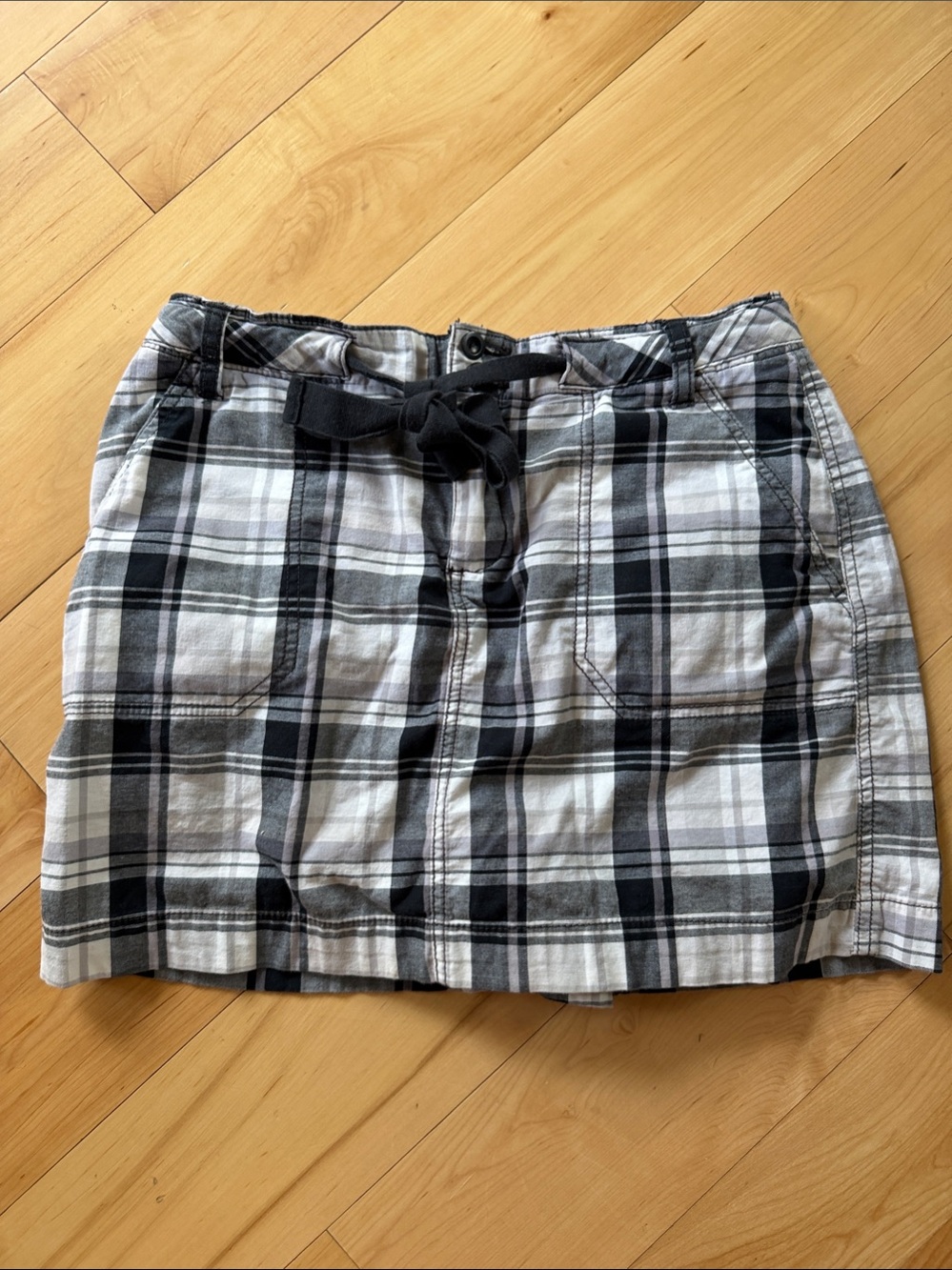 St. John's Bay Black & White Plaid Mini Skort with Drawstring built in shorts